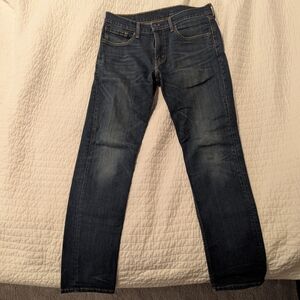 Levi's 502 Jeans